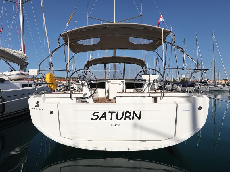 Photo of undefined, image 1 of 44