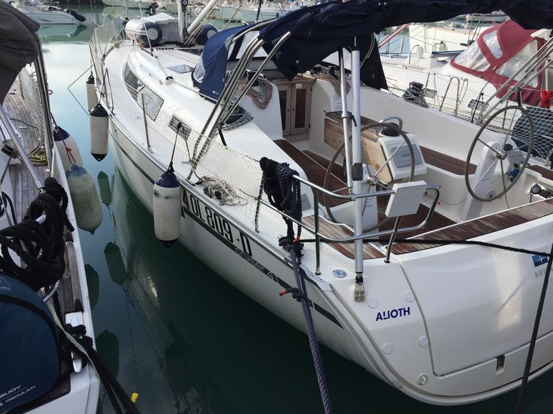Boat image