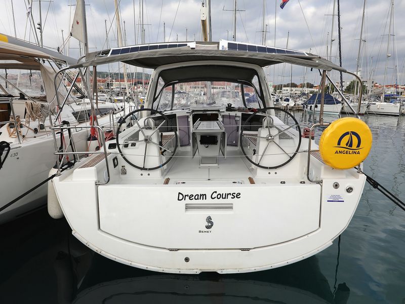 Photo of undefined, image 1 of 48