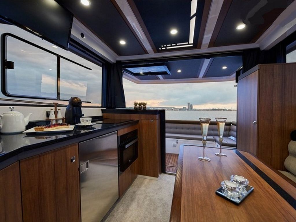 Boat picture 17
