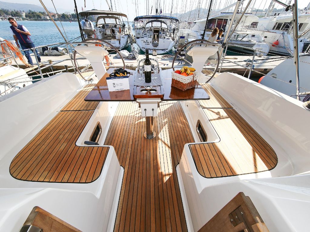 Boat picture 16