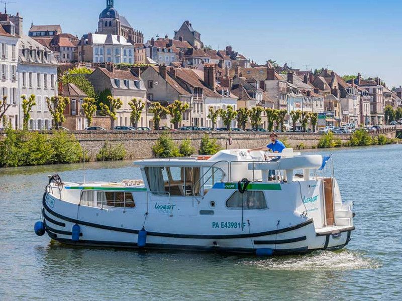 Boat image