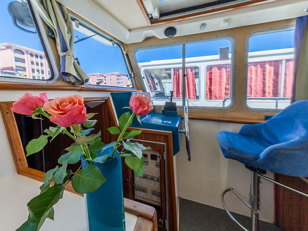 Boat picture 18