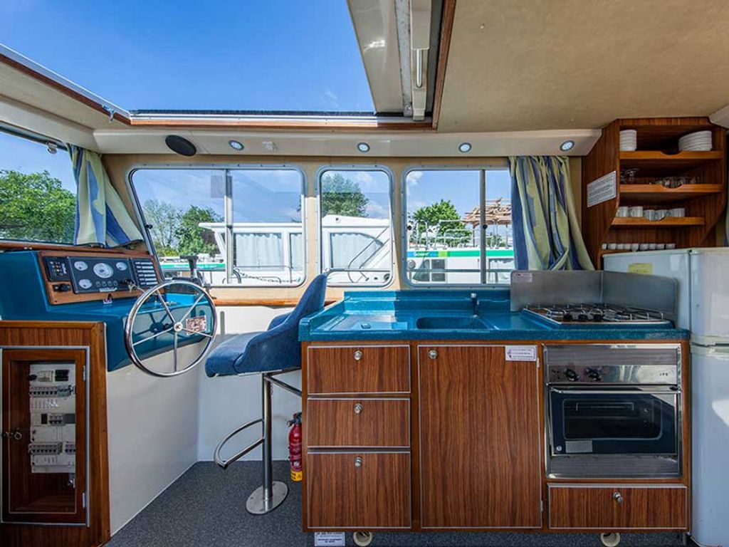 Boat picture 8