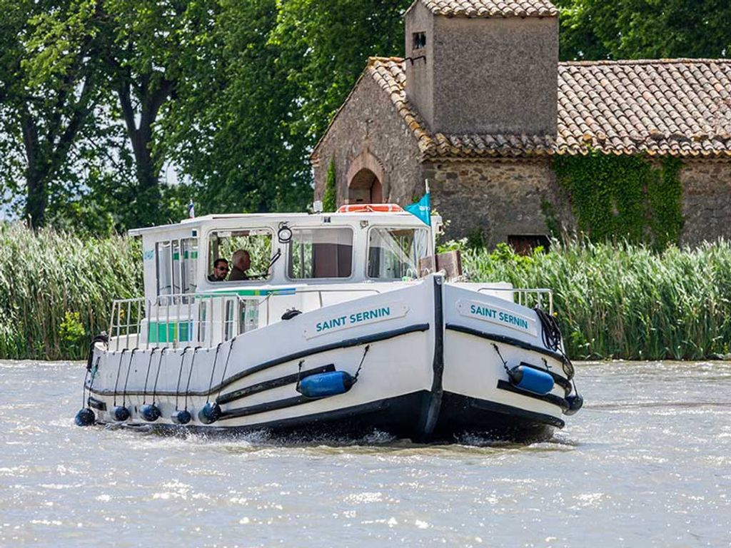 Boat picture 9