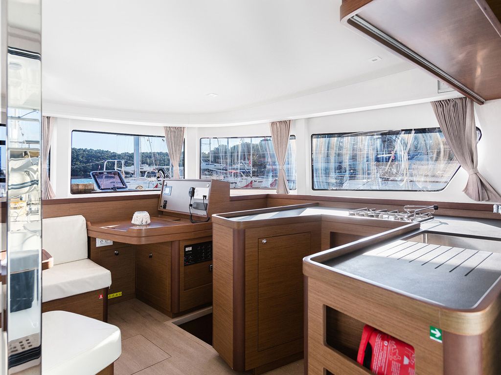 Boat picture 15