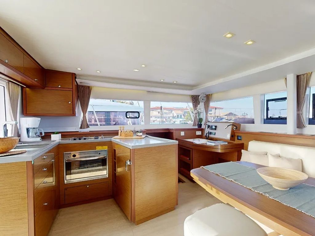 Boat picture 12