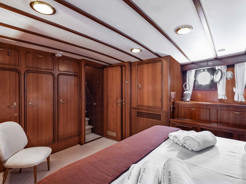 Boat picture 36