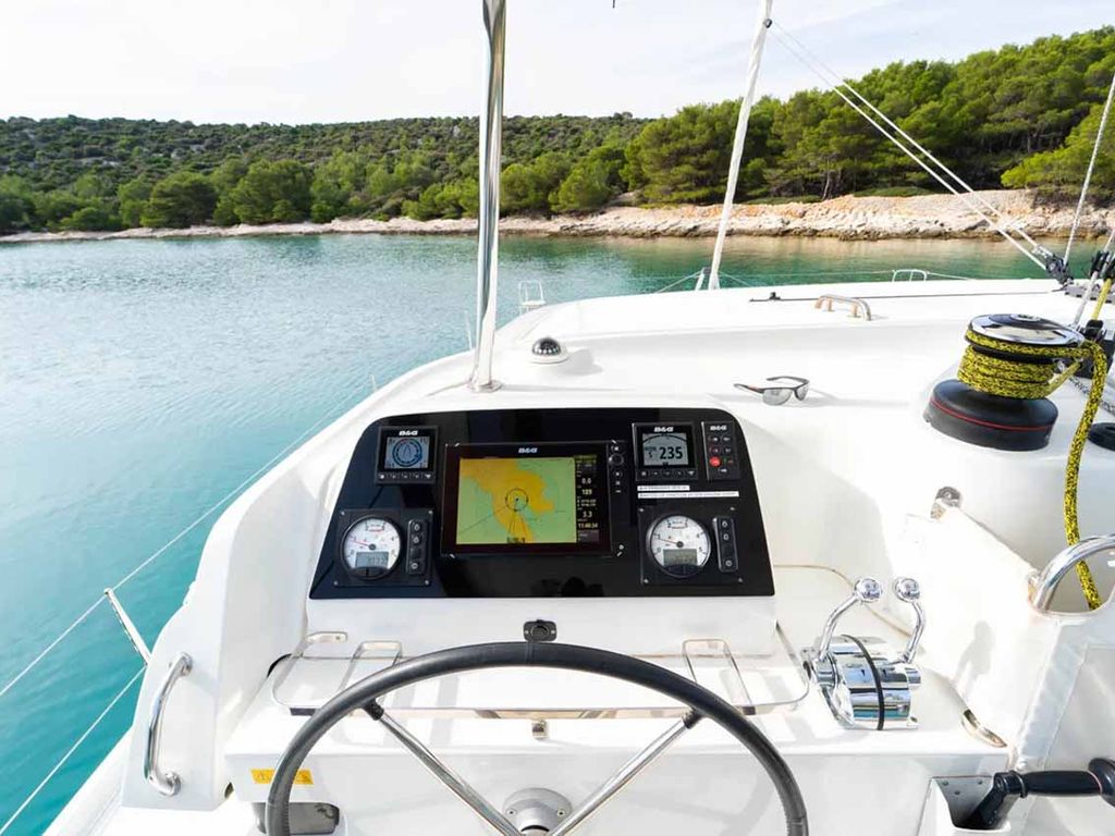 Boat picture 9