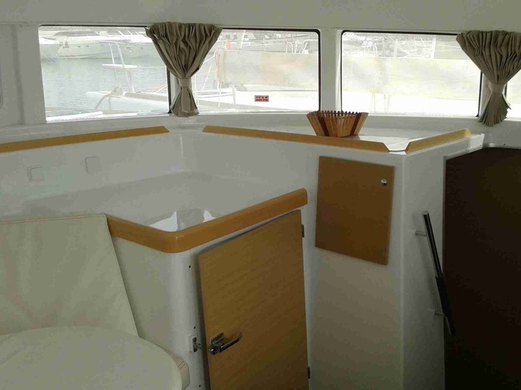 Boat picture 9