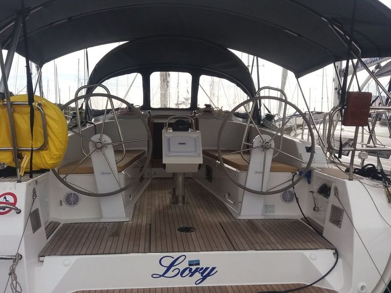 Photo of undefined, image 1 of 10