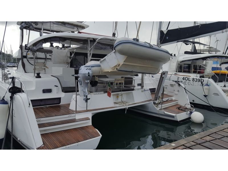 Boat image