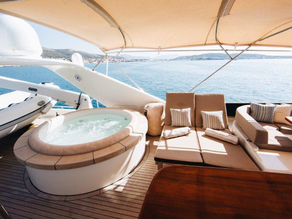 Boat picture 9