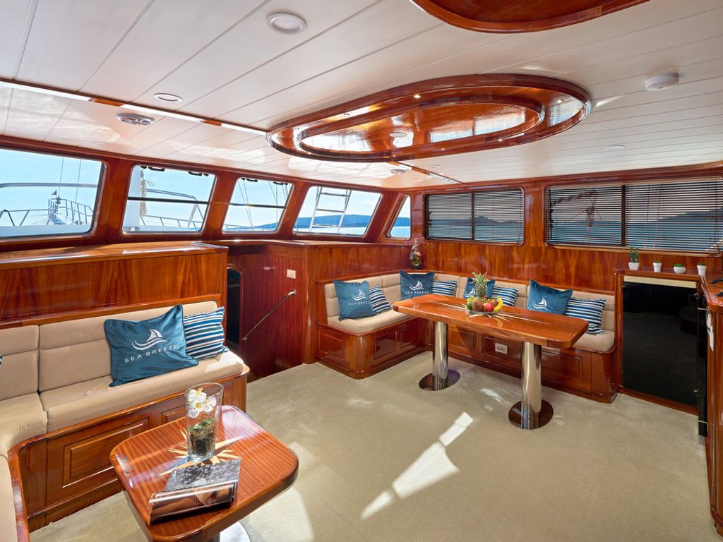Boat picture 16