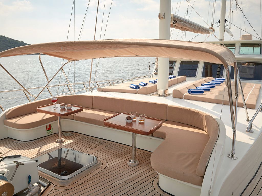 Boat picture 9