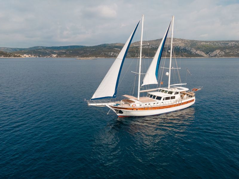 Boat image