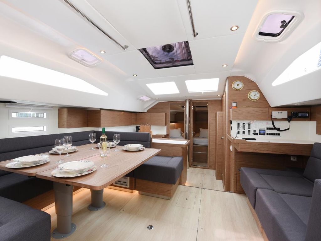 Boat picture 9