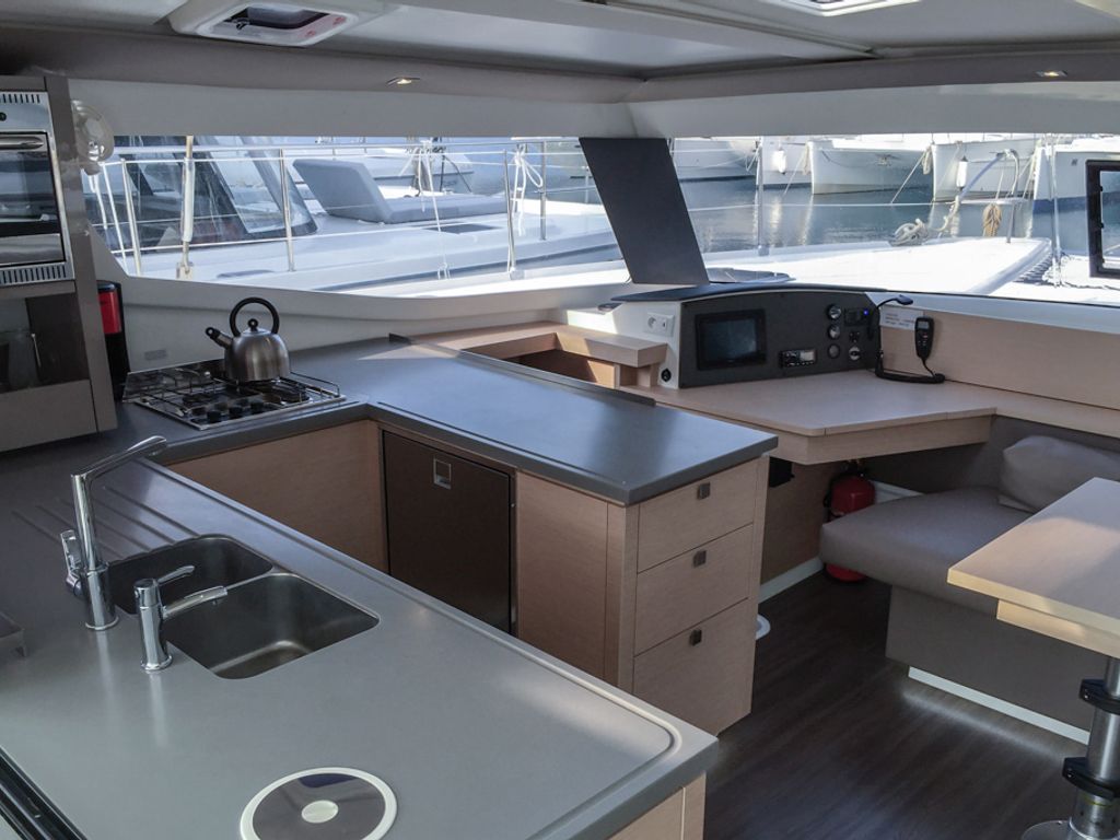 Boat picture 21