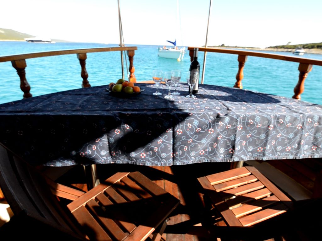 Boat picture 4