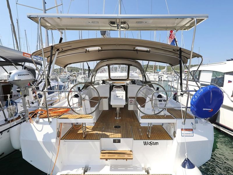 Boat image