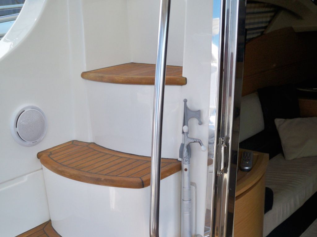Boat picture 16