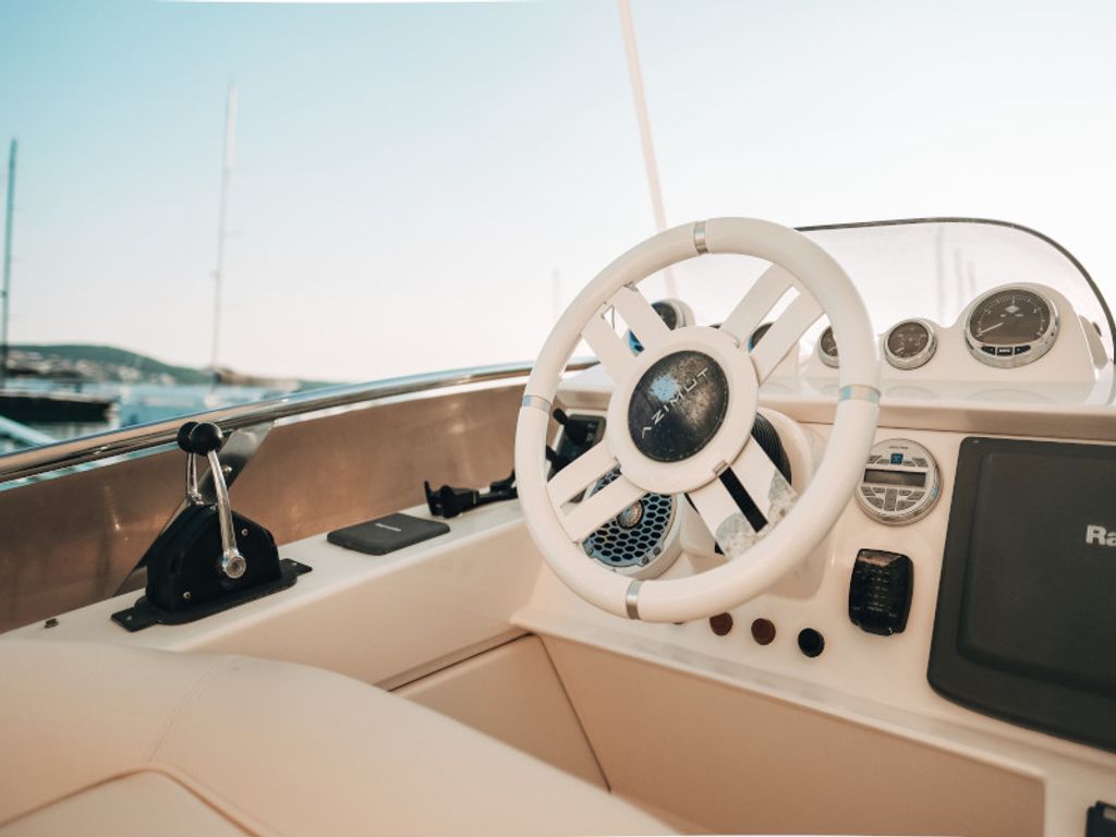 Boat picture 7