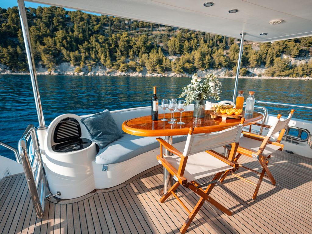 Boat picture 12