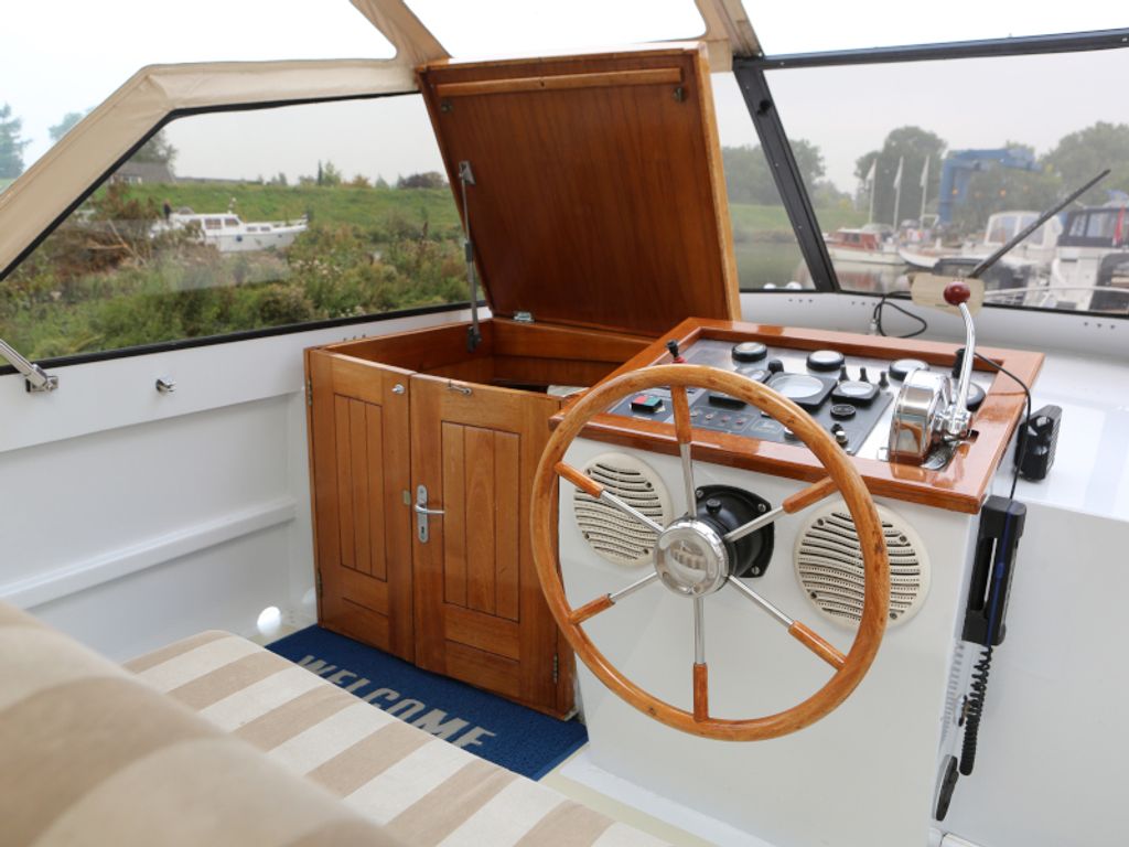 Boat picture 23