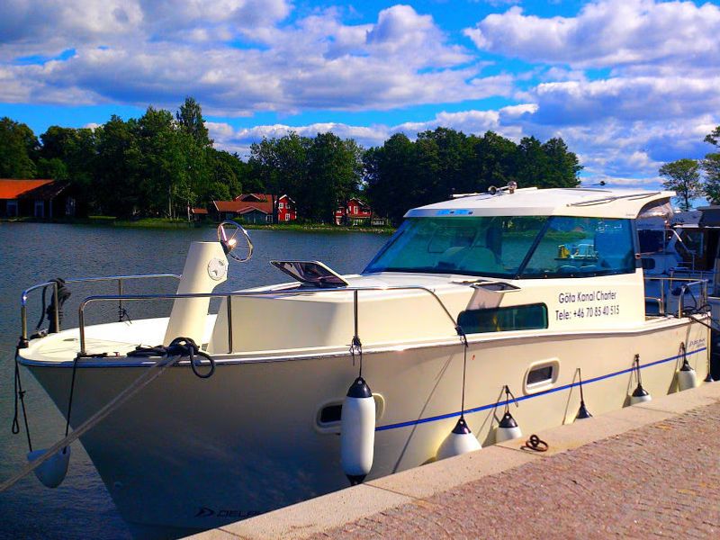 Boat image
