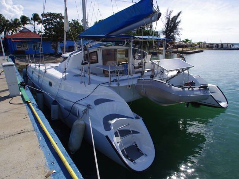 Boat image
