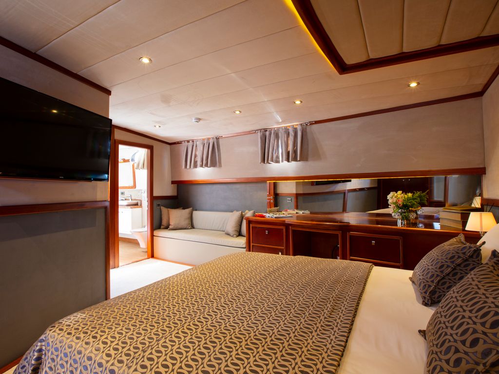 Boat picture 7