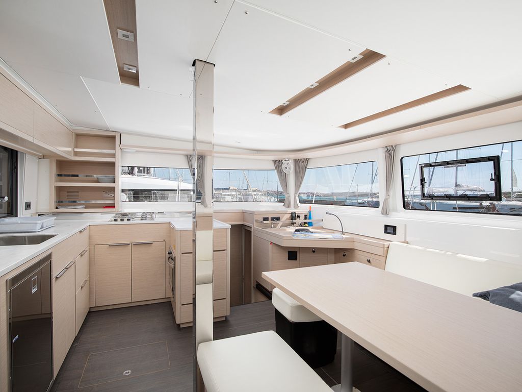 Boat picture 11