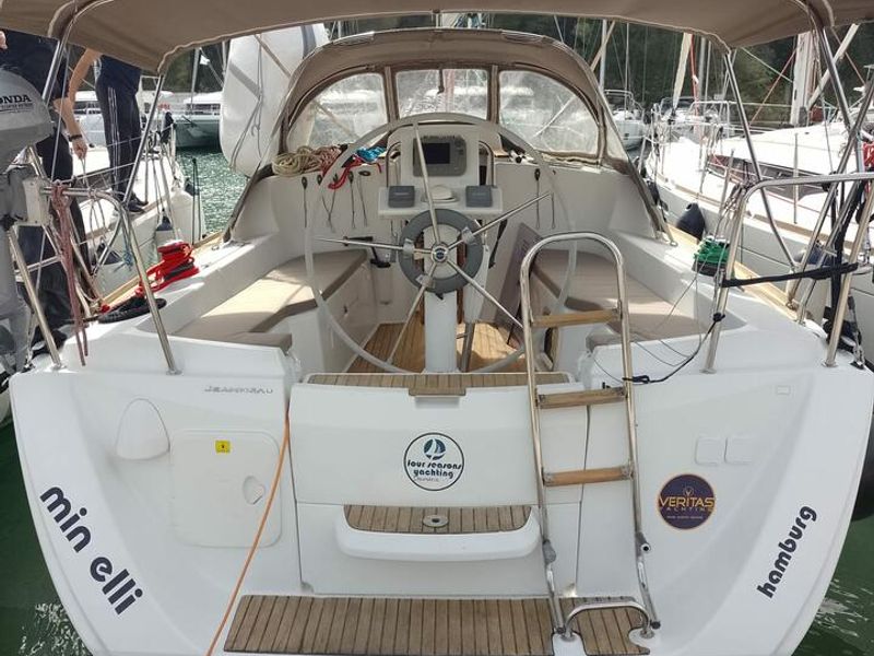 Boat image