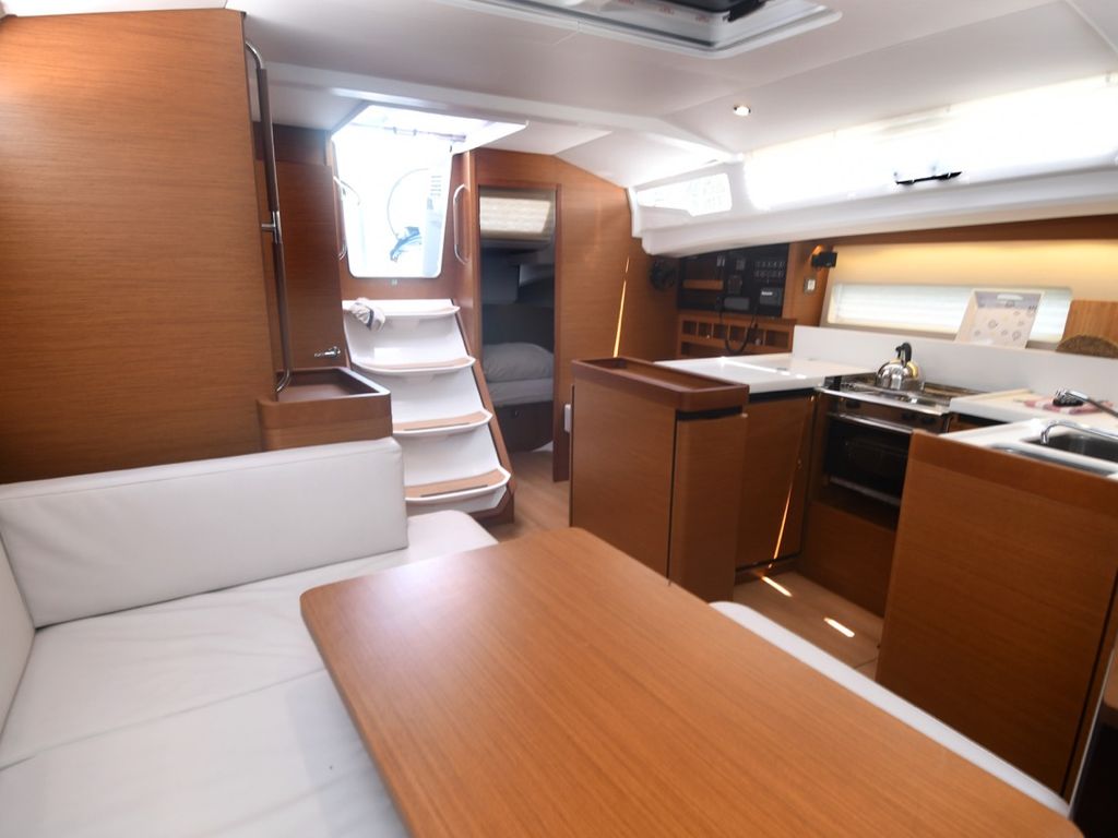 Boat picture 9