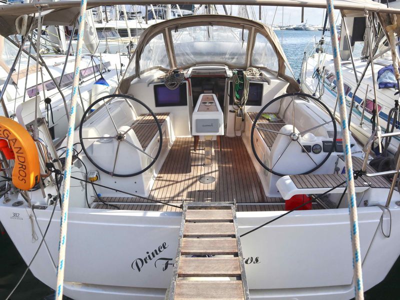 Photo of undefined, image 1 of 16