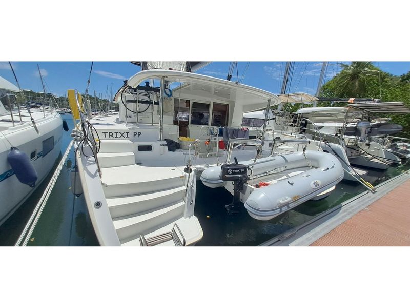 Boat image