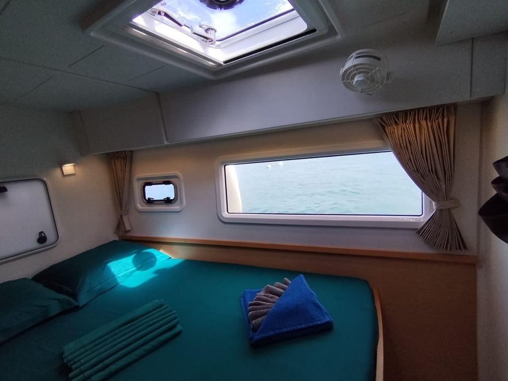 Boat picture 12