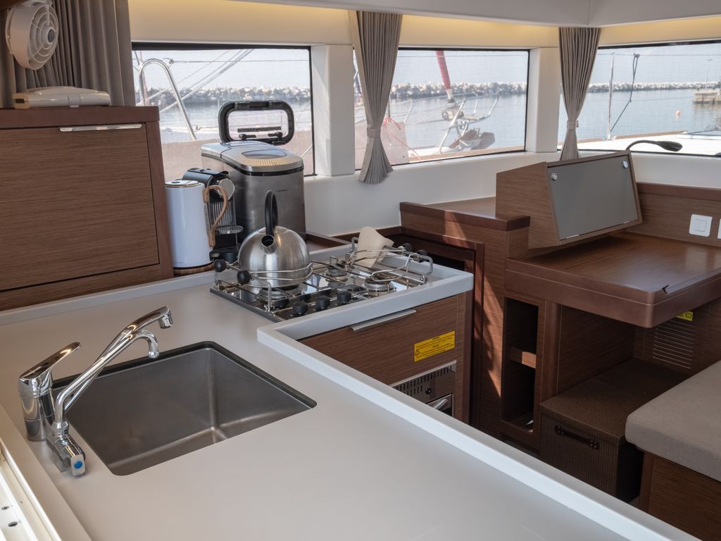 Boat picture 42