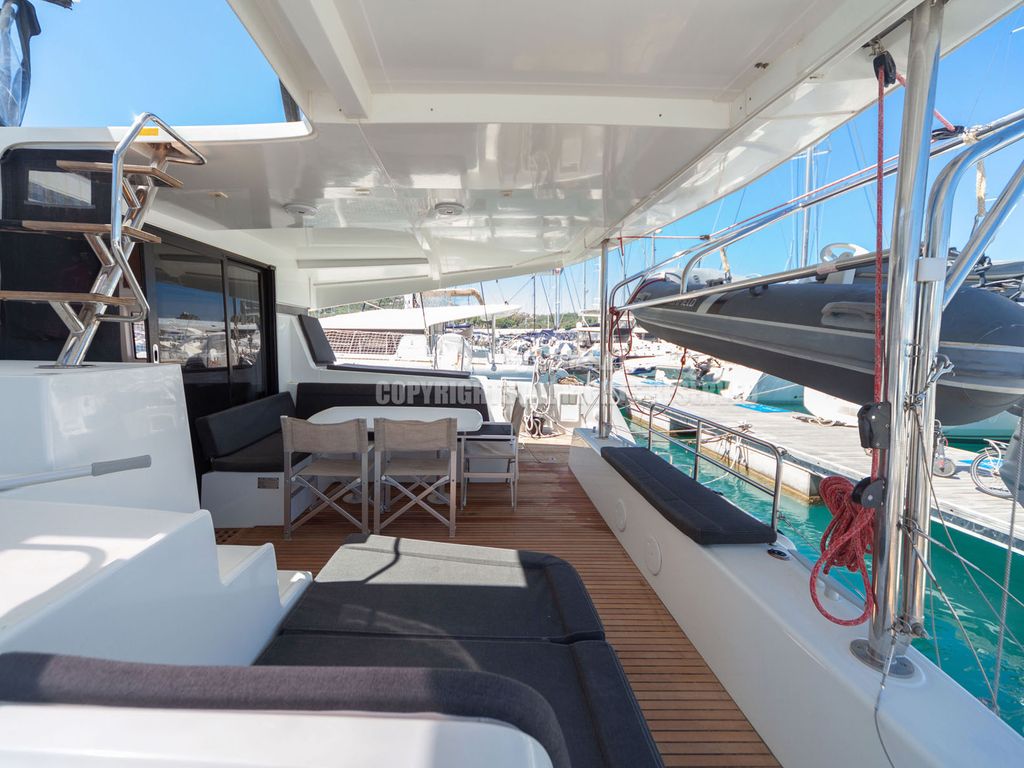 Boat picture 12
