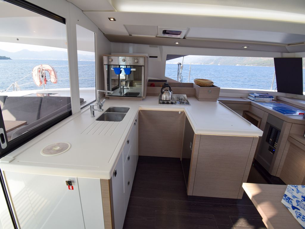 Boat picture 23