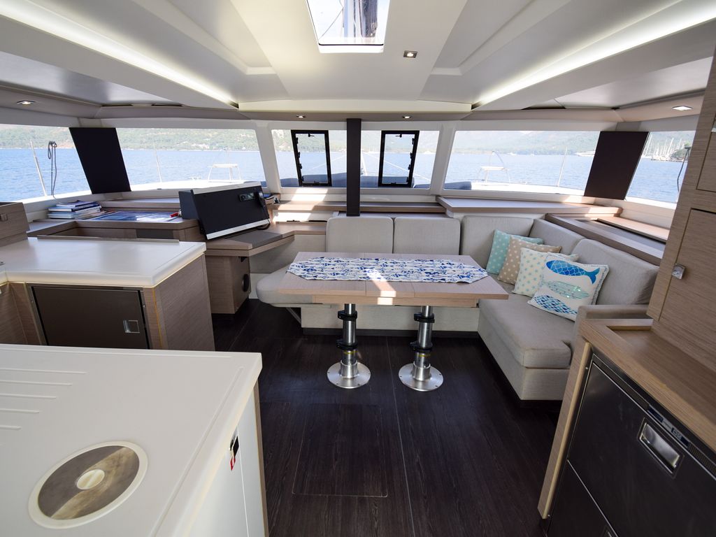 Boat picture 9