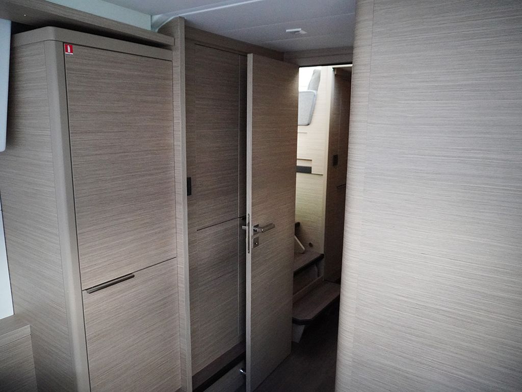 Boat picture 17