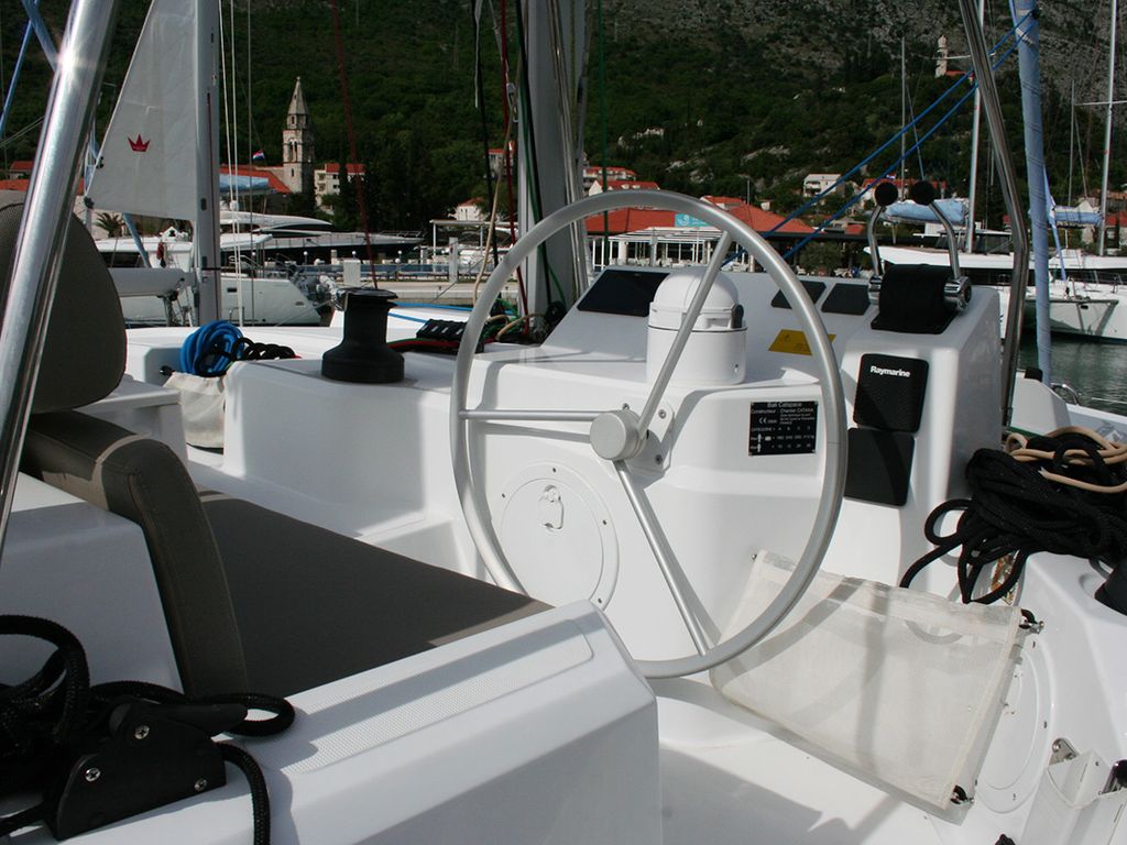 Boat picture 9