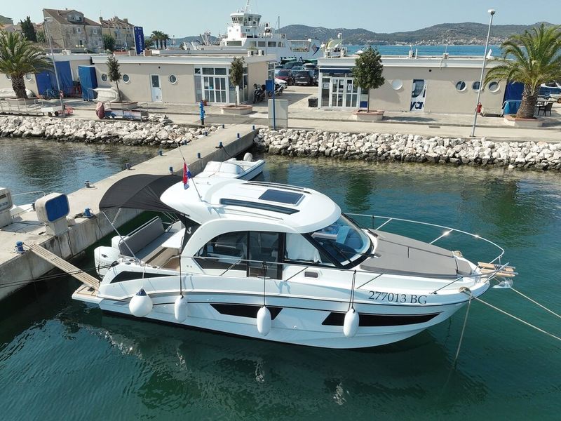 Boat image