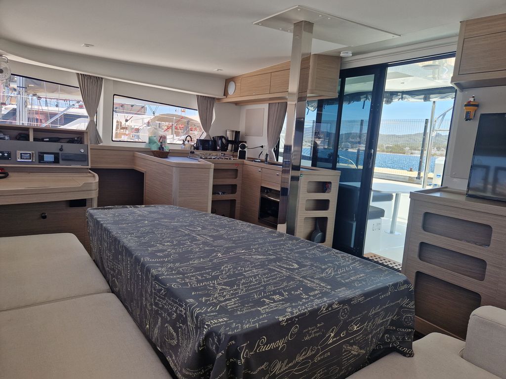 Boat picture 20