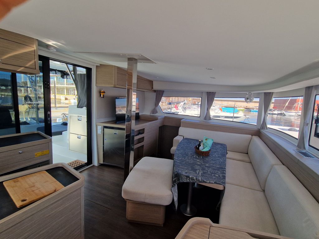 Boat picture 23