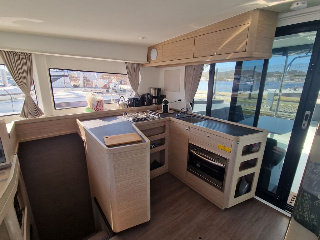 Boat picture 25