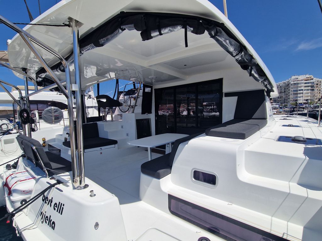 Boat picture 26