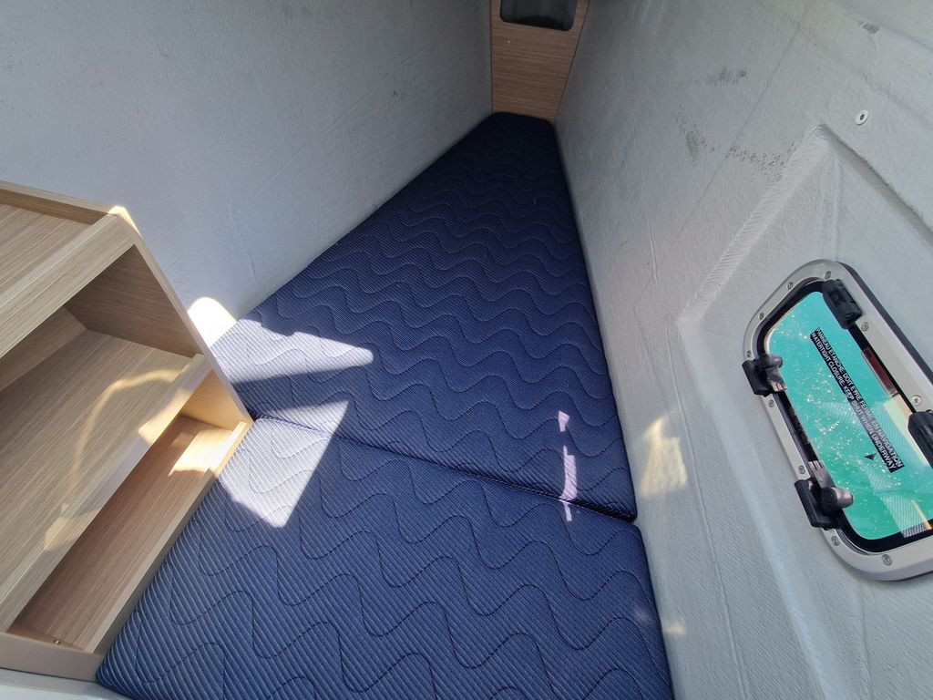 Boat picture 27
