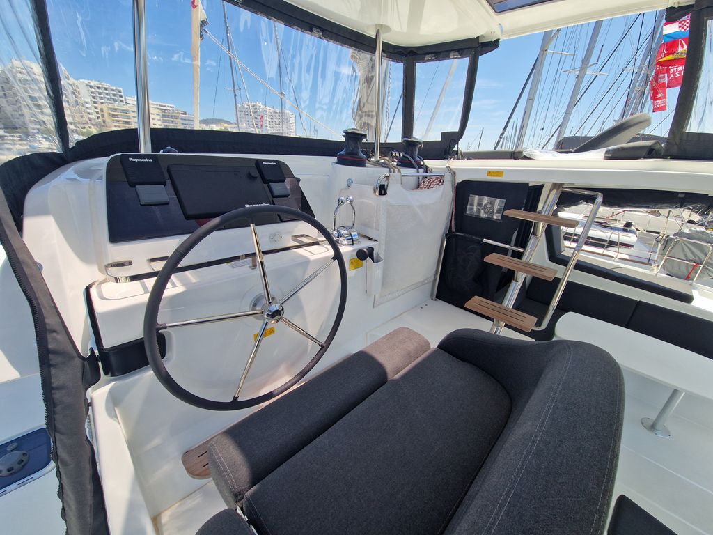 Boat picture 10